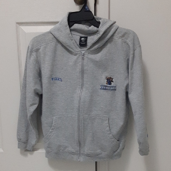 🌹 Starter UK Kentucky wildcats Hoodie. Gray. Boys 16/18 - Picture 1 of 11